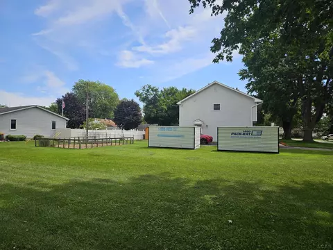 Exterior - 2825 5th, Monroe, MI 48162 photo 7 of 10