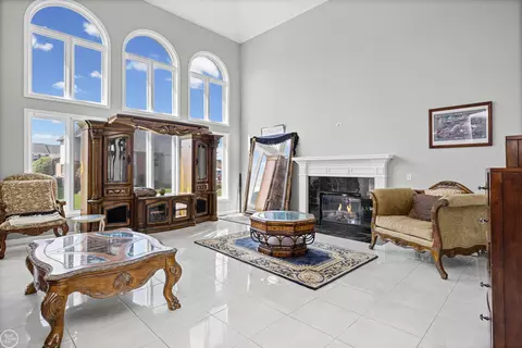 Living - 21615 Kendyl, Macomb, MI 48044 photo 1 of 2