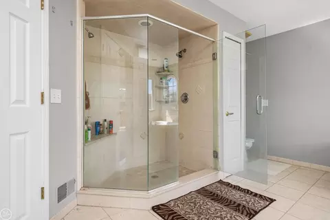 Bath - 21615 Kendyl, Macomb, MI 48044 photo 2 of 3