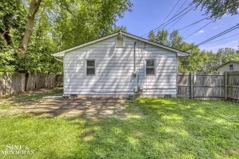 Exterior - 905 Liberty, Algonac, MI 48001 photo 4 of 8