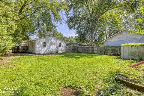Exterior - 905 Liberty, Algonac, MI 48001 photo 5 of 8