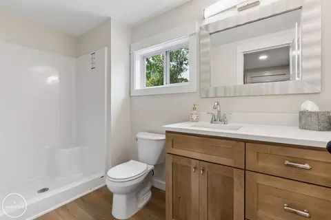 Bath - 367 Sherwood, Algonac, MI 48001 photo 1 of 3
