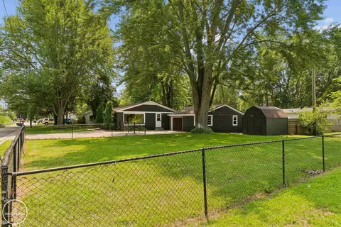 Exterior - 367 Sherwood, Algonac, MI 48001 photo 7 of 8