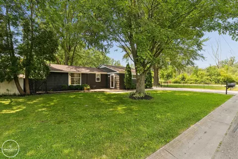 Exterior - 367 Sherwood, Algonac, MI 48001 photo 6 of 8