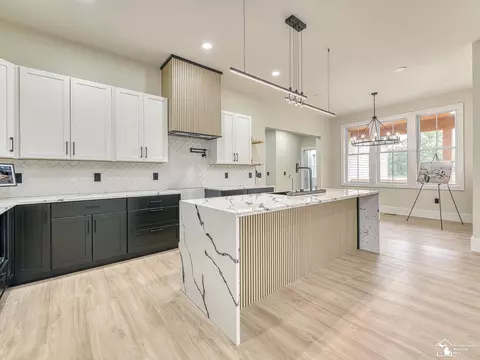 Kitchen - 2706 S Custer, Monroe, MI 48161 photo 1 of 8