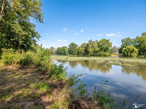 View/Area - 2706 S Custer, Monroe, MI 48161 photo 2 of 12