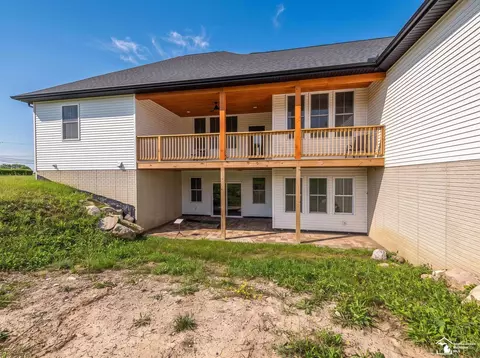 Exterior - 2706 S Custer, Monroe, MI 48161 photo 10 of 20