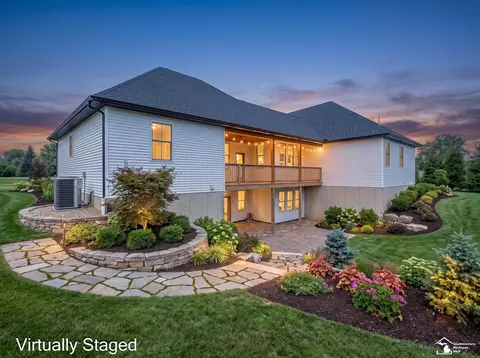 Exterior - 2706 S Custer, Monroe, MI 48161 photo 13 of 20
