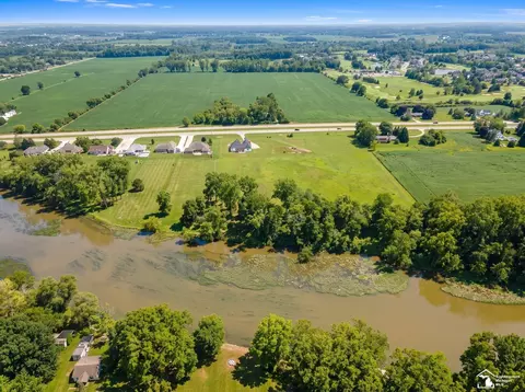 View/Area - 2706 S Custer, Monroe, MI 48161 photo 7 of 12