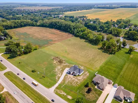 View/Area - 2706 S Custer, Monroe, MI 48161 photo 4 of 12