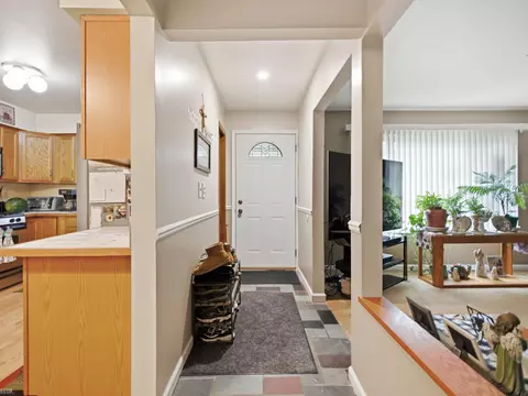 Entry Way - 27952 Thomas, Warren, MI 48092 photo 1 of 1
