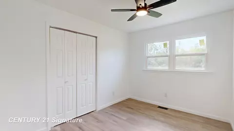 Bedroom - 1245 E Outer, Saginaw, MI 48601 photo 3 of 3