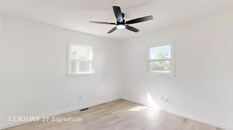Bedroom - 1245 E Outer, Saginaw, MI 48601 photo 1 of 3