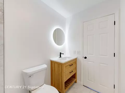 Bath - 1245 E Outer, Saginaw, MI 48601 photo 2 of 2