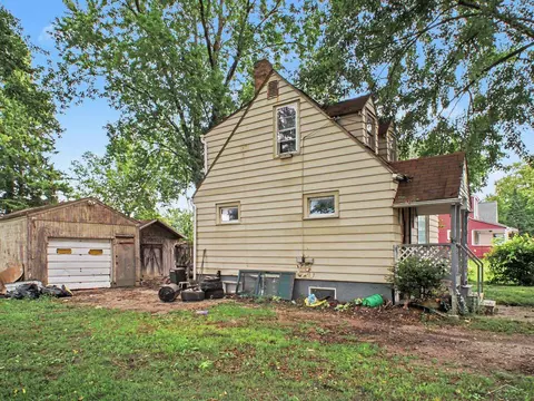 Exterior - 2217 E Judd, Burton, MI 48529 photo 4 of 6