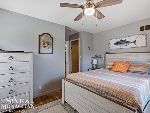 Bedroom - 45477 Bemis, Sumpter Twp, MI 48111 photo 1 of 3