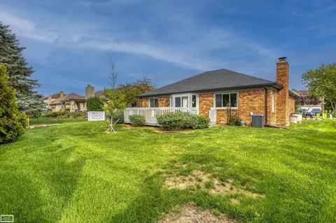 Exterior - 47788 Meadowbrook, Macomb, MI 48044 photo 9 of 12