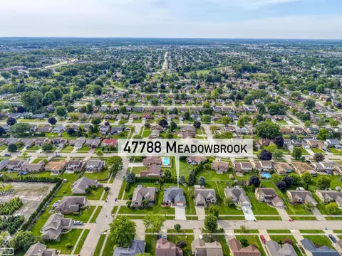 View/Area - 47788 Meadowbrook, Macomb, MI 48044 photo 5 of 8