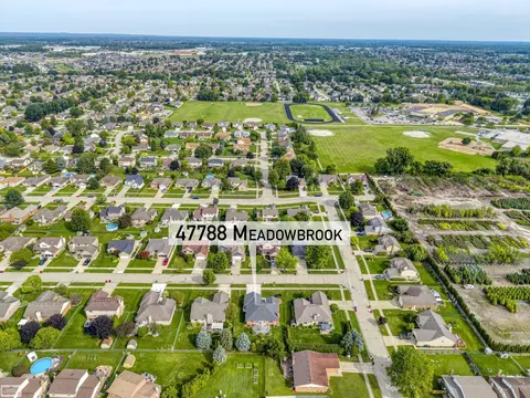 View/Area - 47788 Meadowbrook, Macomb, MI 48044 photo 6 of 8
