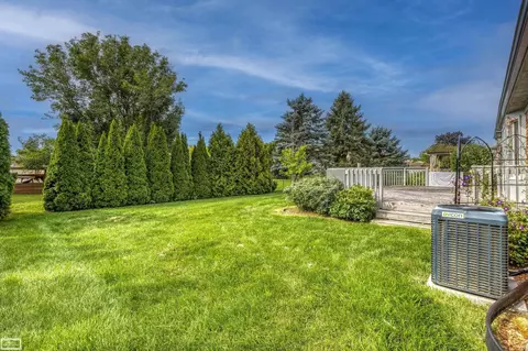 Exterior - 47788 Meadowbrook, Macomb, MI 48044 photo 10 of 12