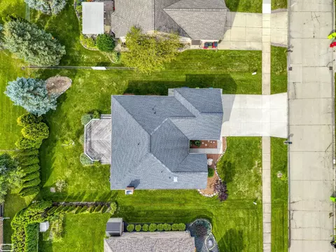 View/Area - 47788 Meadowbrook, Macomb, MI 48044 photo 2 of 8