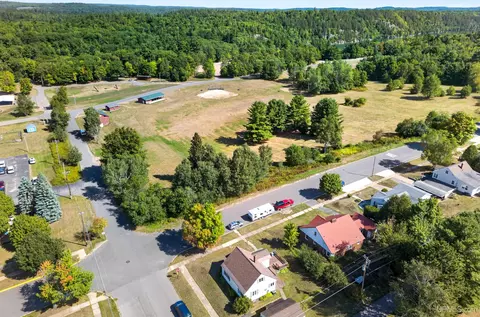 View/Area - 700 Poplar, Ishpeming, MI 49849 photo 1 of 4