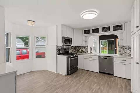 Kitchen - 113 Maple, Auburn, MI 48611 photo 1 of 3
