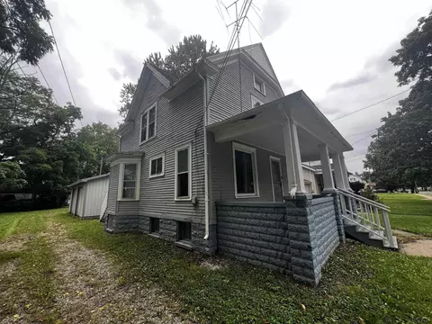 Other - 135 N Mckenzie, Adrian, MI 49221 photo 2 of 6