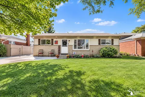 3469 Van Horn, Trenton, MI 48183