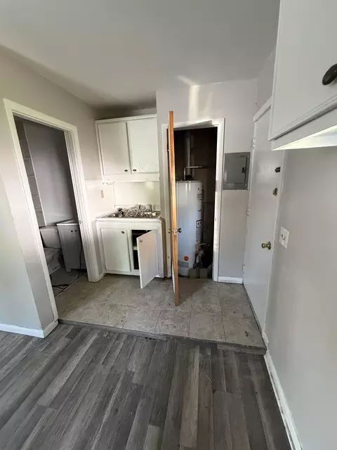 Kitchen - 3642 Western, Flint, MI 48506 photo 1 of 2