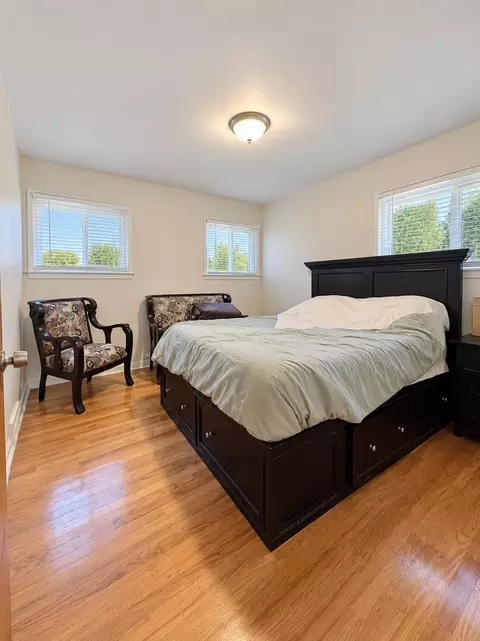 Bedroom - 5413 Fleming, Flint, MI 48504 photo 1 of 2