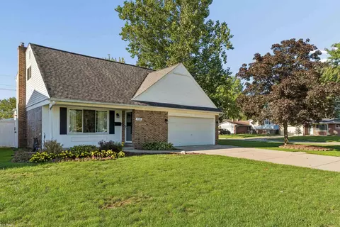 Exterior - 3508 Barbara, Sterling Heights, MI 48310 photo 4 of 9