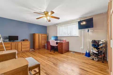 Bedroom - 3508 Barbara, Sterling Heights, MI 48310 photo 3 of 7