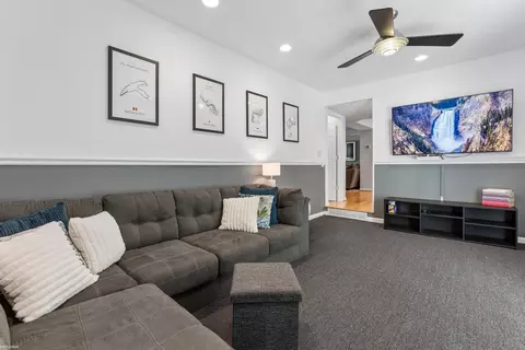 Living - 3508 Barbara, Sterling Heights, MI 48310 photo 3 of 3