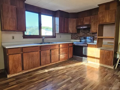 Kitchen - 36 7th, South Range, MI 49963 photo 1 of 2