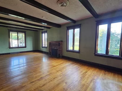Living - 36 7th, South Range, MI 49963 photo 1 of 3