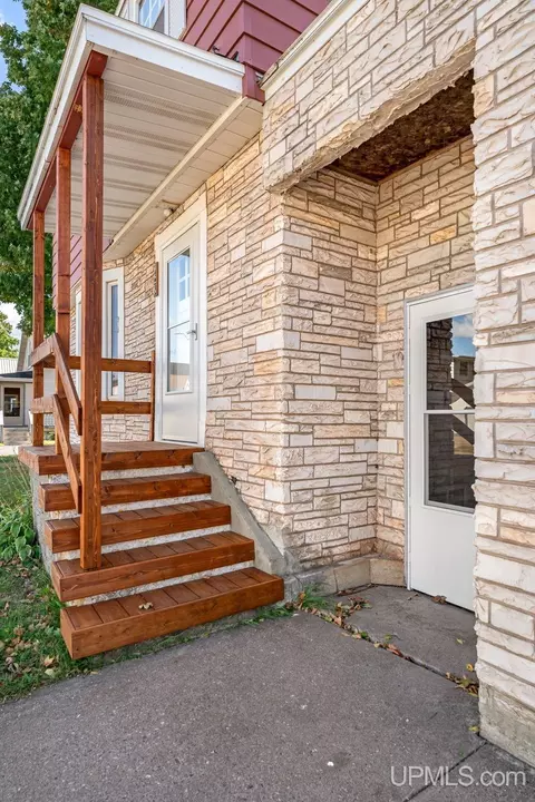 Exterior - 726 Maurice, Ishpeming, MI 49849 photo 2 of 4