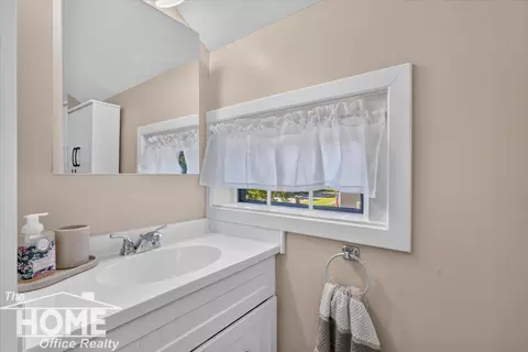 Bath - 315 E Main, Vernon, MI 48476 photo 2 of 2