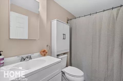 Bath - 315 E Main, Vernon, MI 48476 photo 1 of 2