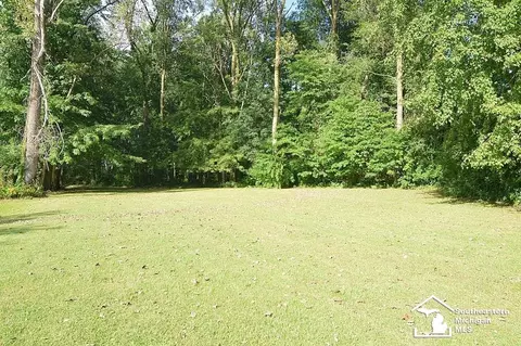 V/l Samaria, Temperance, MI 48182 photo 5