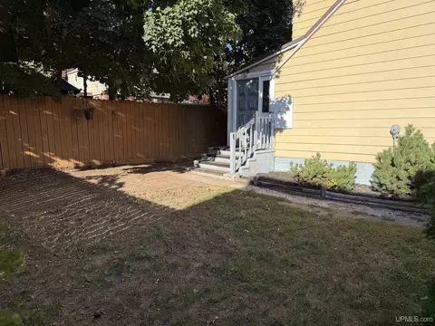 Exterior - 805 N 5th, Ishpeming, MI 49849 photo 6 of 8