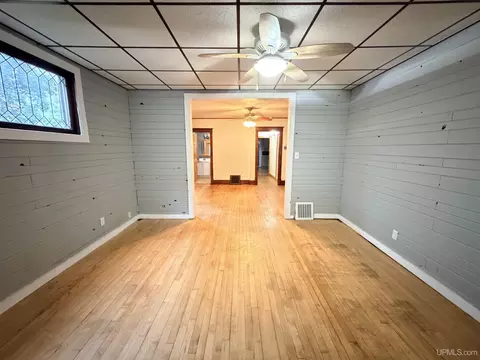 Living - 805 N 5th, Ishpeming, MI 49849 photo 4 of 4