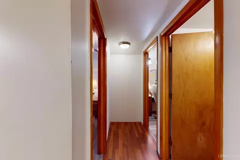 Entry Way - 105 E Johnson, Ishpeming, MI 49849 photo 4 of 4