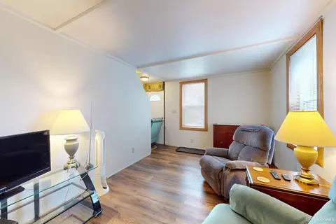 Living - 105 E Johnson, Ishpeming, MI 49849 photo 2 of 2