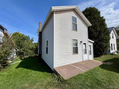 Exterior - 105 E Johnson, Ishpeming, MI 49849 photo 2 of 8