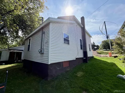 Other - 105 E Johnson, Ishpeming, MI 49849 photo 9 of 10
