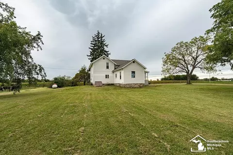 Exterior - 5703 Carson, Adrian, MI 49221 photo 4 of 6