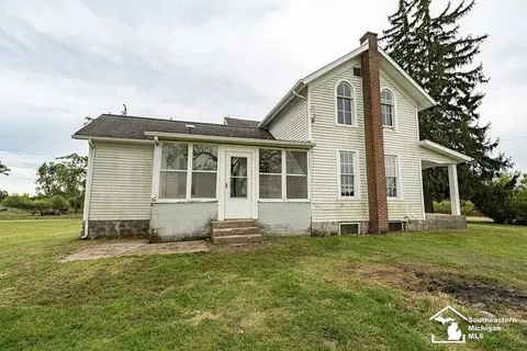Other - 5703 Carson, Adrian, MI 49221 photo 3 of 7