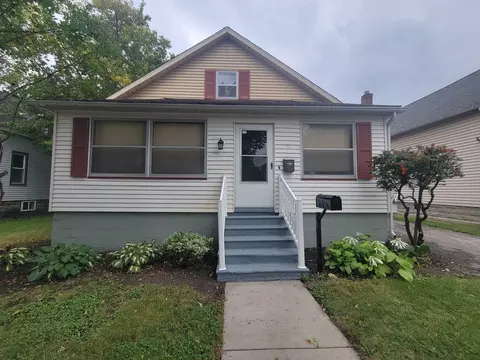 302 Fitzhugh, Bay City, MI 48708