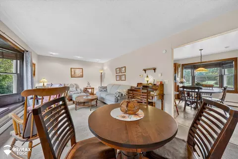 Dining - 3267 Atlas, Davison, MI 48423 photo 2 of 4